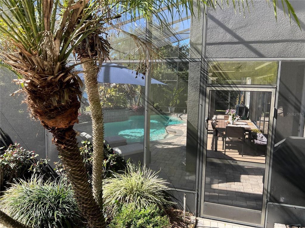 Image 41 of property listing at 9754 PINEOLA DRIVE, Orlando, FL 32836