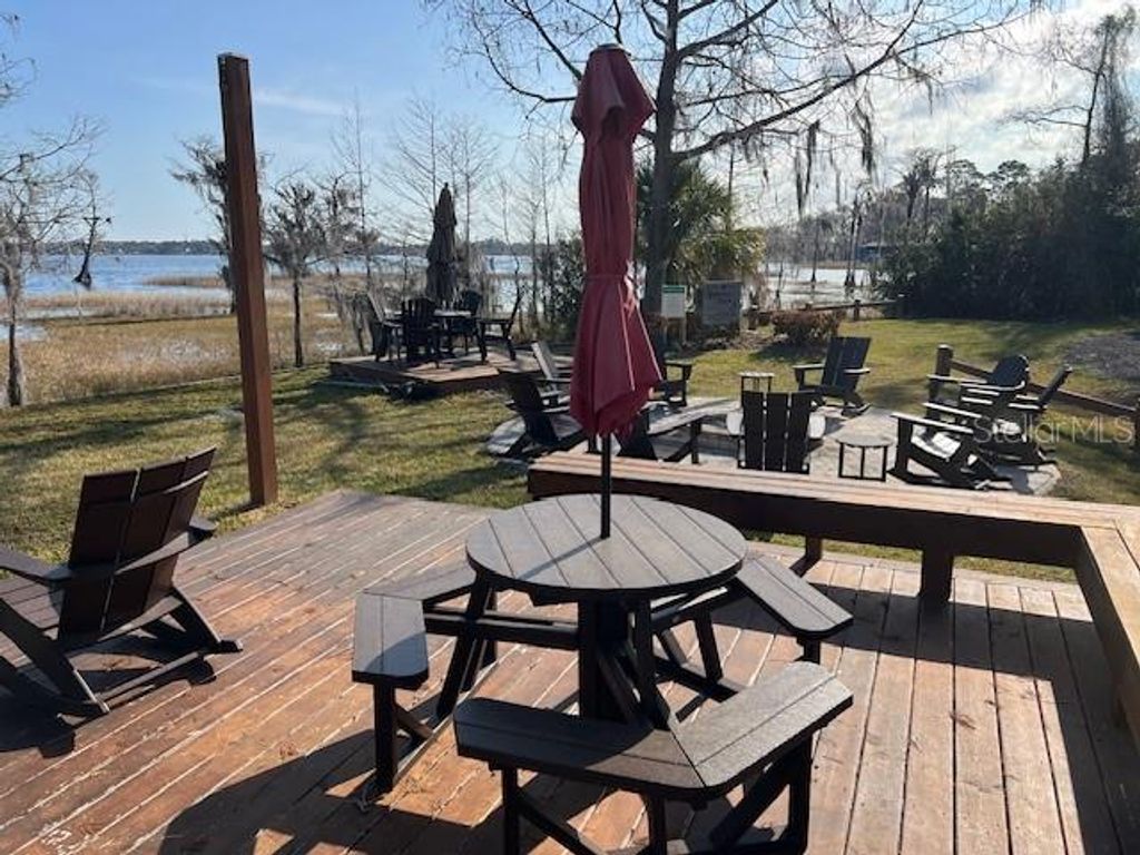 Image 76 of property listing at 9754 PINEOLA DRIVE, Orlando, FL 32836