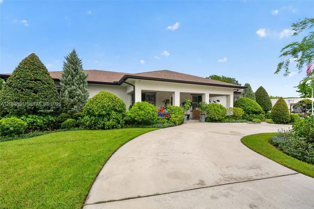 24420 SW 192nd Avenue, Homestead, FL 33031