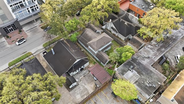 3308 Yupon Street, Houston, TX 77006