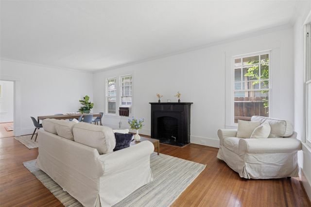 3308 Yupon Street, Houston, TX 77006