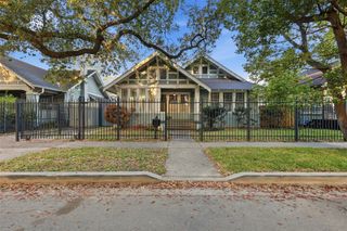 3308 Yupon Street, Houston, TX 77006