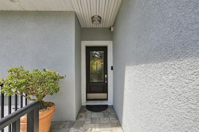 3925 1ST STREET NE, St Petersburg, FL 33703
