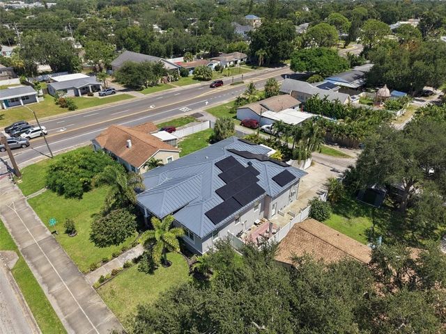 3925 1ST STREET NE, St Petersburg, FL 33703