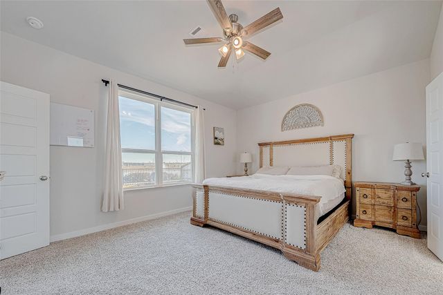 8526 Treetop Heights Drive, Baytown, TX 77523