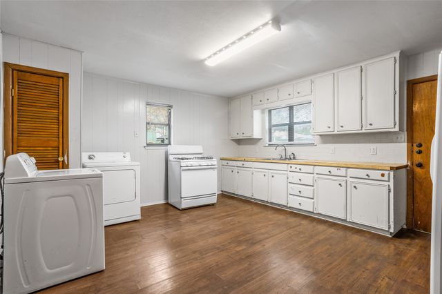 8136 Carlos Street B, White Settlement, TX 76108