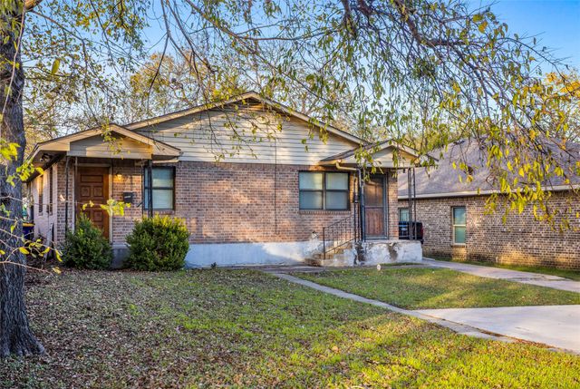 8136 Carlos Street B, White Settlement, TX 76108