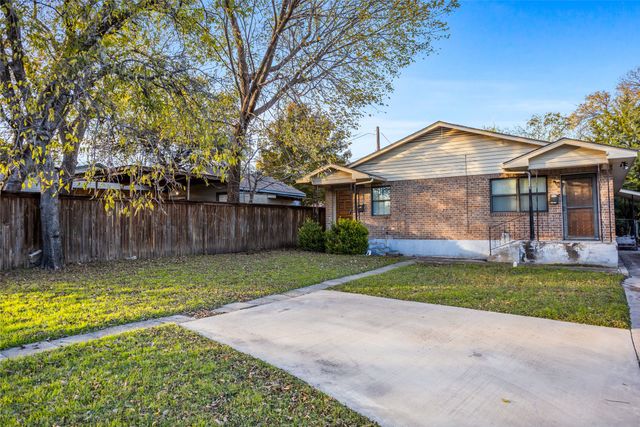 8136 Carlos Street B, White Settlement, TX 76108