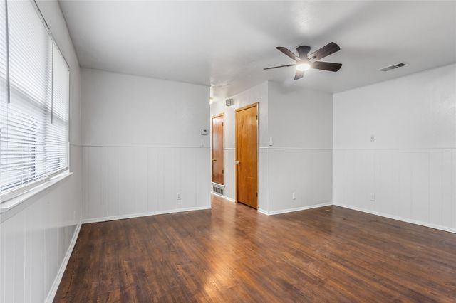 8136 Carlos Street B, White Settlement, TX 76108