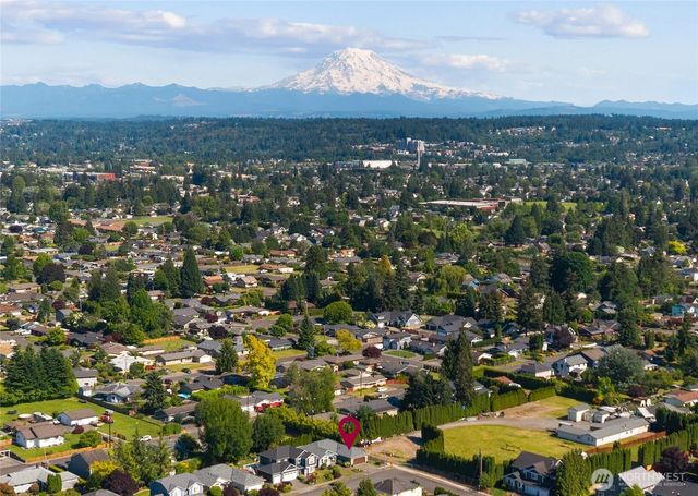1103 21st Street Pl NW, Puyallup, WA 98371