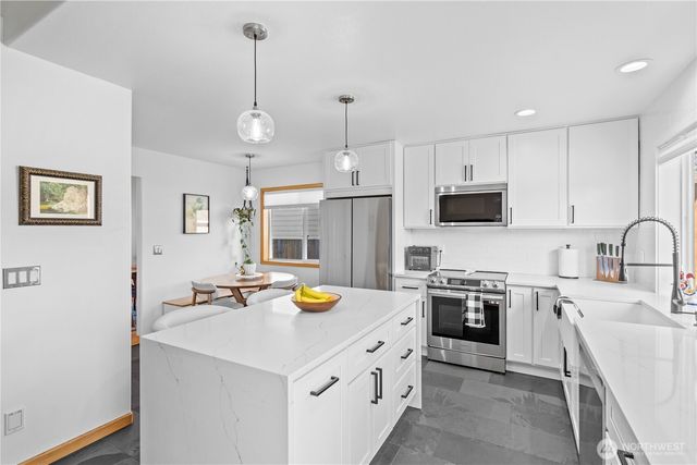 1103 21st Street Pl NW, Puyallup, WA 98371