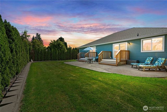 1103 21st Street Pl NW, Puyallup, WA 98371