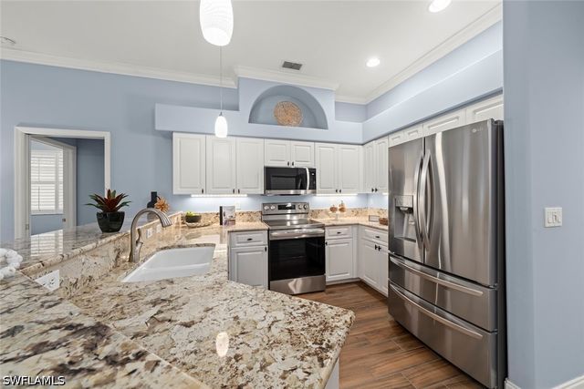 3602 Cedar Hammock CT, Naples, FL 34112