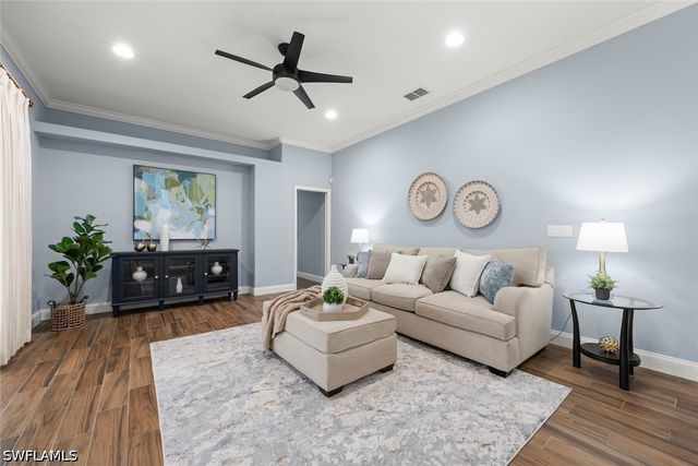 3602 Cedar Hammock CT, Naples, FL 34112