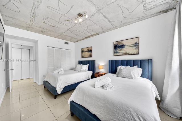 3250 NE 1st Ave 502, Miami, FL 33137