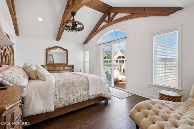 13 Halfmoon Court 1106, Highlands, NJ 07732