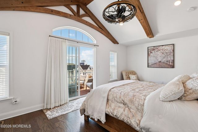 13 Halfmoon Court 1106, Highlands, NJ 07732