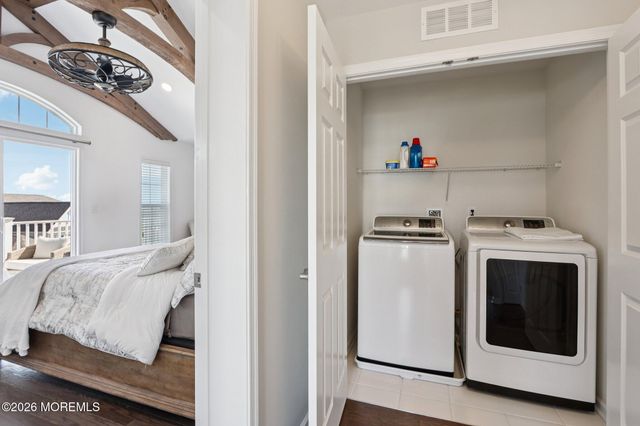 13 Halfmoon Court 1106, Highlands, NJ 07732