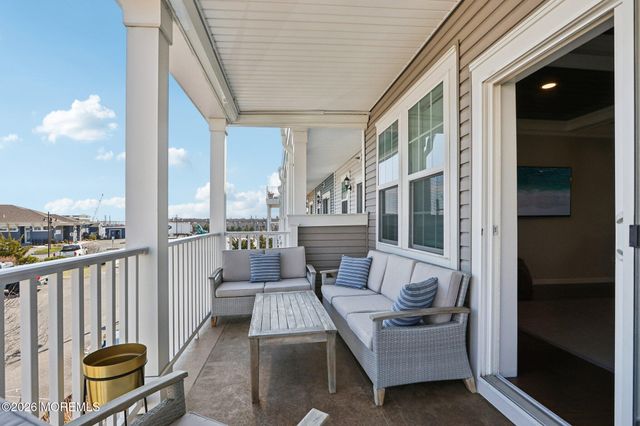 13 Halfmoon Court 1106, Highlands, NJ 07732