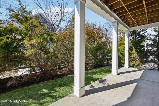 13 Halfmoon Court 1106, Highlands, NJ 07732