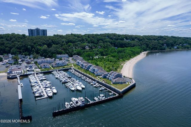 13 Halfmoon Court 1106, Highlands, NJ 07732