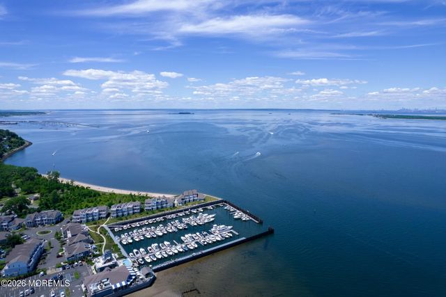 13 Halfmoon Court 1106, Highlands, NJ 07732