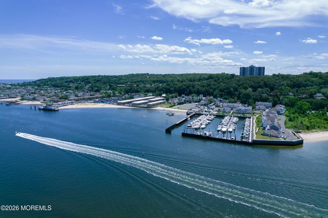 13 Halfmoon Court 1106, Highlands, NJ 07732