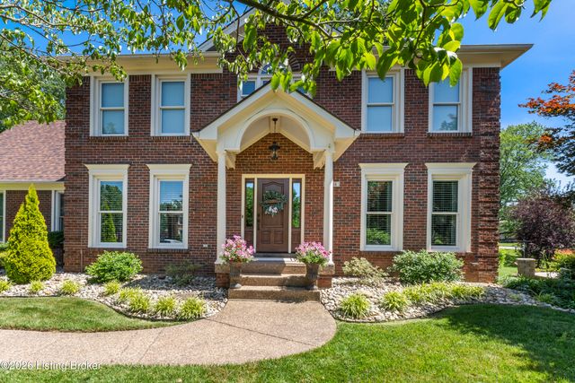 7804 Amber Glen Ct, Louisville, KY 40220