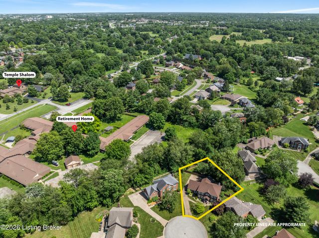 7804 Amber Glen Ct, Louisville, KY 40220