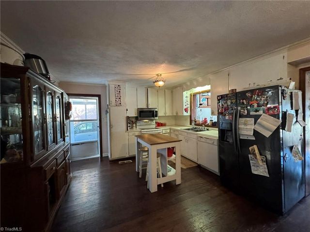 245 Cherokee Lane, Salisbury, NC 28148