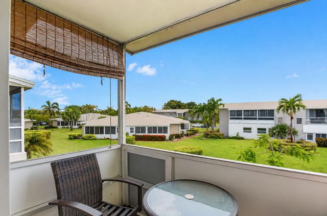 309 Circle Drive S, Boynton Beach, FL 33435