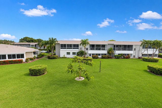 309 Circle Drive S, Boynton Beach, FL 33435