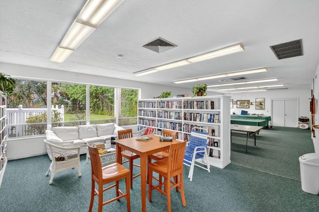 309 Circle Drive S, Boynton Beach, FL 33435