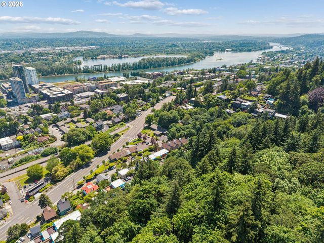 3701 Sw CONDOR Ave V2, Portland, OR 97239