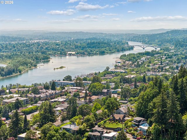 3701 Sw CONDOR Ave V2, Portland, OR 97239