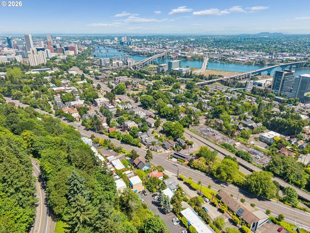 3701 Sw CONDOR Ave V2, Portland, OR 97239