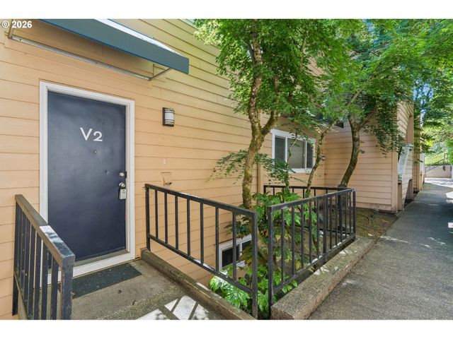 3701 Sw CONDOR Ave V2, Portland, OR 97239