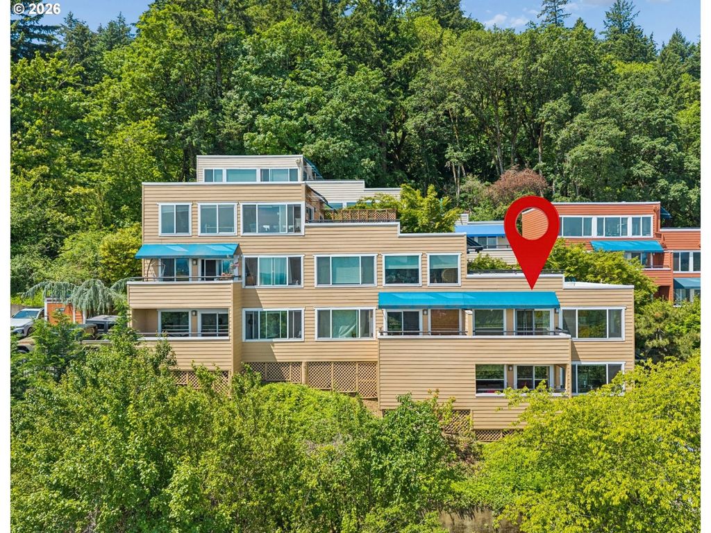 3701 Sw CONDOR Ave V2, Portland, OR 97239