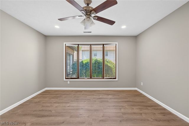 139 Mulberry Lane, Munroe Falls, OH 44262