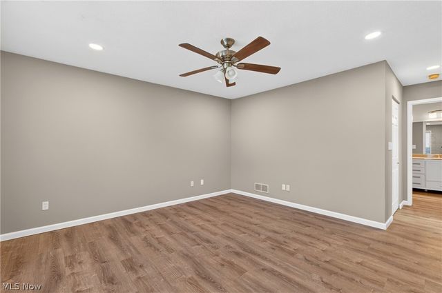 139 Mulberry Lane, Munroe Falls, OH 44262