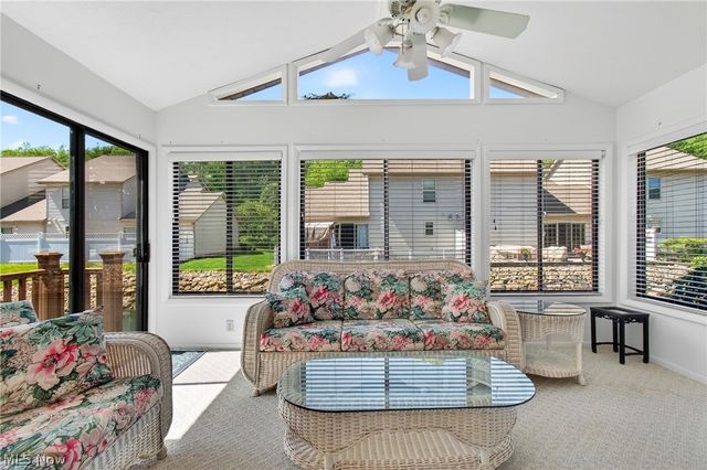 139 Mulberry Lane, Munroe Falls, OH 44262