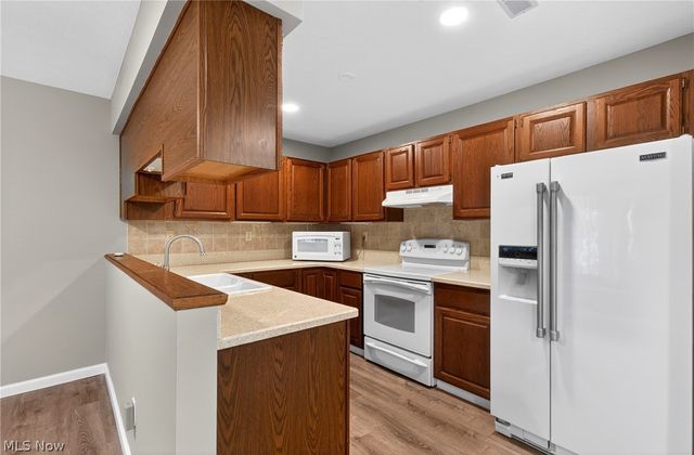 139 Mulberry Lane, Munroe Falls, OH 44262