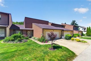 139 Mulberry Lane, Munroe Falls, OH 44262
