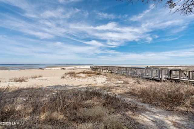 239 Beach City Rd Apt 3132, Hilton Head Island, SC 29926