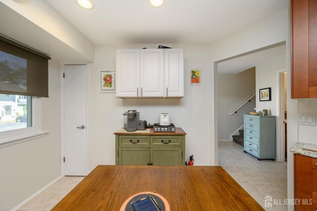 46 Davids Court, South Brunswick, NJ 08810
