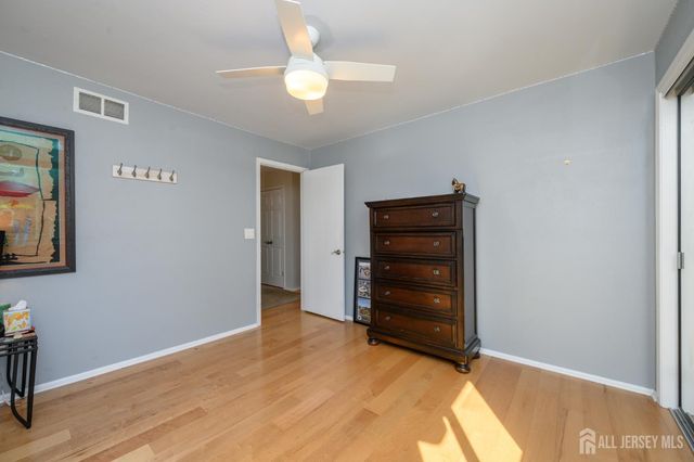 46 Davids Court, South Brunswick, NJ 08810