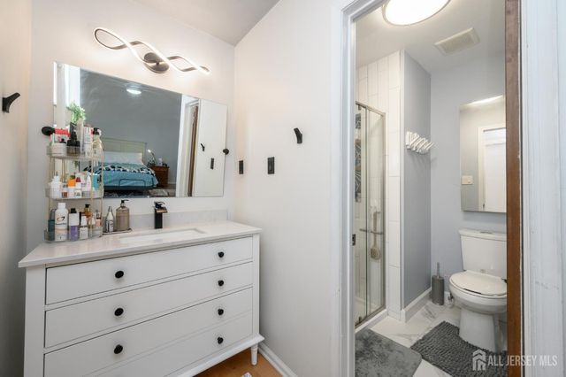 46 Davids Court, South Brunswick, NJ 08810