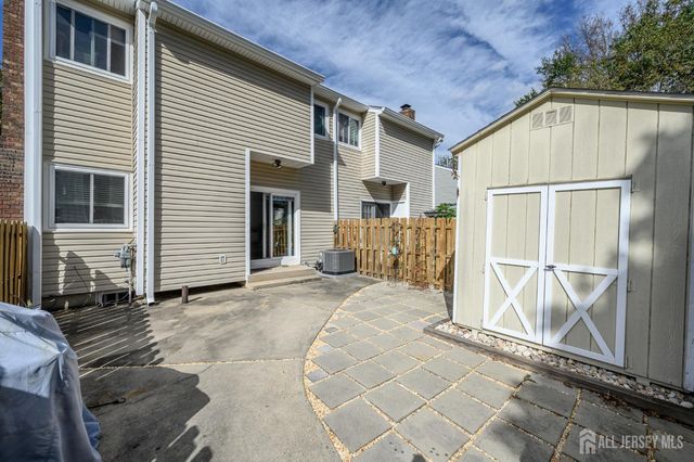 46 Davids Court, South Brunswick, NJ 08810