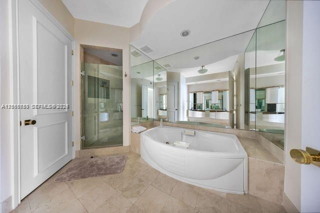 18101 Collins Ave 4702, Sunny Isles Beach, FL 33160