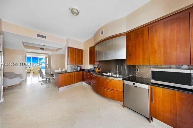 18101 Collins Ave 4702, Sunny Isles Beach, FL 33160